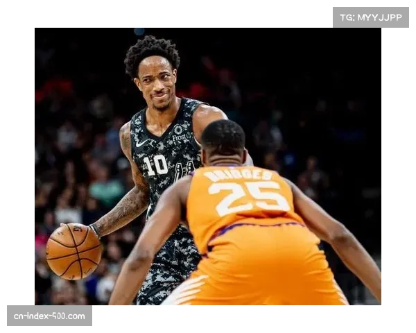 王佳琦三双表现助武汉取胜 展现全能后卫实力 王佳琦三双表现助武汉取胜 展现全能后卫实力